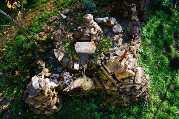 Kräuterspirale im Hortus Felix. Foto: Markus Gastl